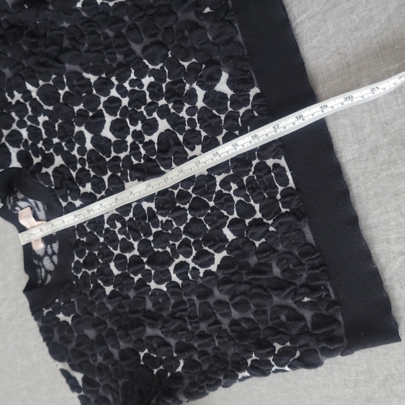 Philosophy Republic Cropped Sweater - Picture 9 of 13